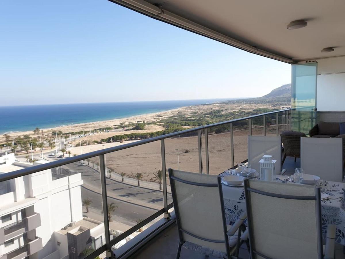 Apto. frente al mar con excelentes vistas-piscina Apartamento Arenales del Sol Exterior foto